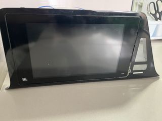 Pantalla táctil Toyota CHR JBL