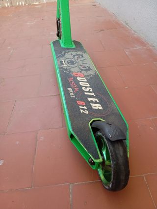 Patinete Bestial Wolf Booster B12