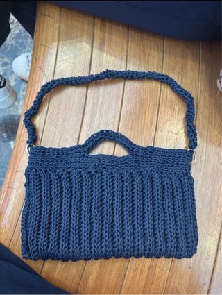Borsa uncinetto blu fatta a mano