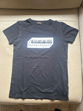 Camiseta Napapijri negra - Talla S