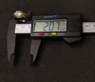 Solitario de oro de 18k circonita, 6.19 g, T-25.