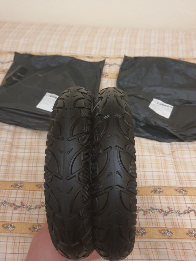 Neumáticos sólidos/ruedas macizas 12 1/2X2 1/4