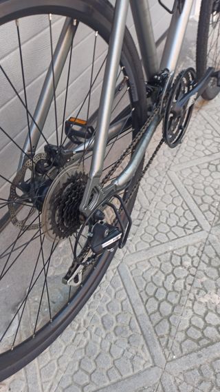 Bicicleta ciudad Giant Seek 3 