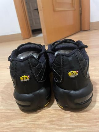 Zapatillas Nike Air Max Plus TN negras