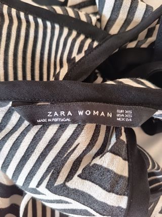Top Zara blanco y negro