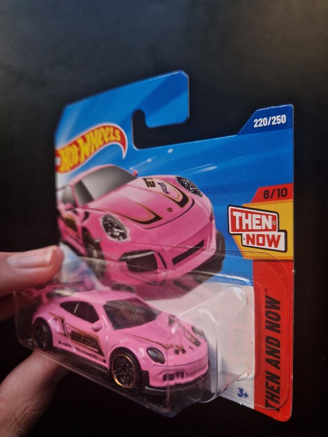 Hot Wheels Porsche 911 GT3 RS
