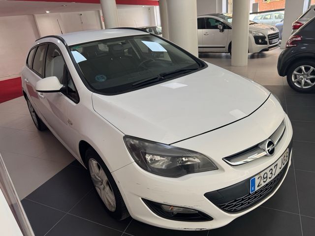 Opel Astra 2015 Diesel ETIQUETA C