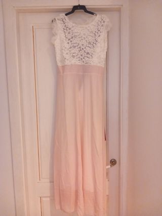 Vestido fiesta encaje rosa. 
