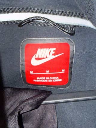 Sudadera Nike gris y negra