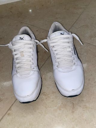 Zapatillas Puma blancas
