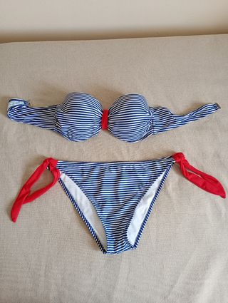 Bikini rayas azul-rojo