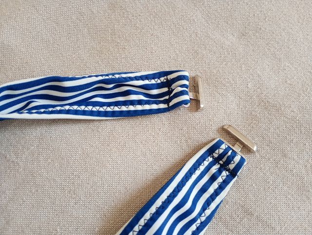 Bikini rayas azul-rojo