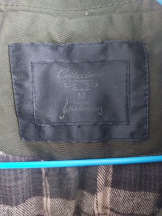 Gabardina militar tres cuartos