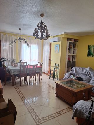 Piso Almoradi - Luminoso