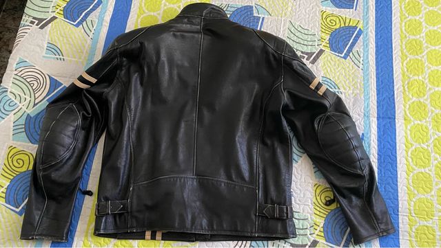 Chaqueta cuero