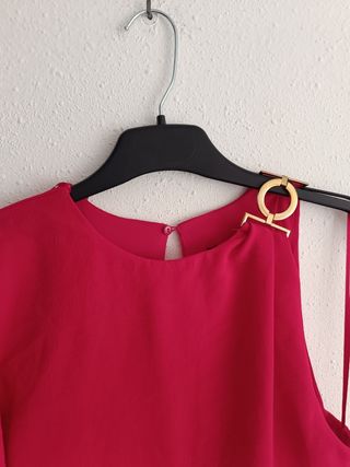 Mono largo asimétrico con aplique Zara talla S