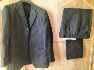 Traje hombre raya diplomática