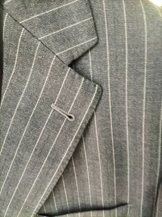 Traje hombre raya diplomática