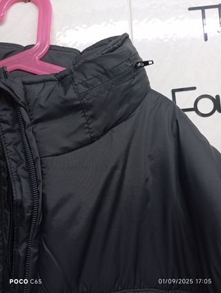 Chaqueta Joma negra acolchada