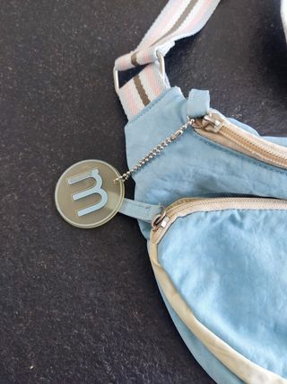 Bolso bandolera azul claro