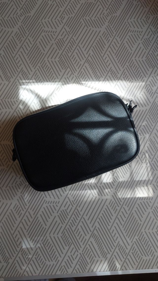 Bolso negro clásico