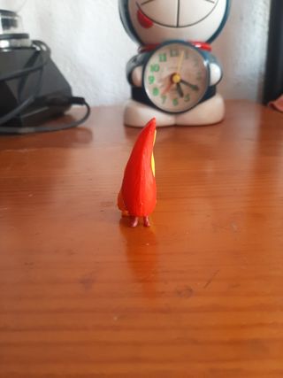 Figura de huevo kinder sorpresa de chicken little