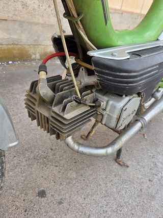 Ciclomotor Torrot verde vintage