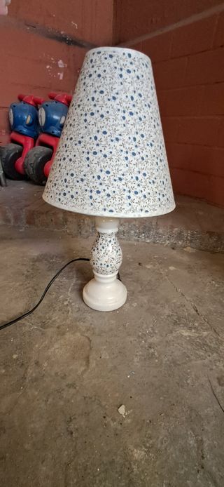 Lampara Decorativa - Blanca y Azul