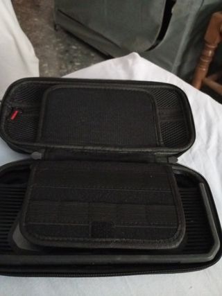 Funda negra Nintendo Switch