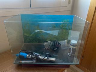Acuario 20L con tapa,calentador, luz led. 40x23x25