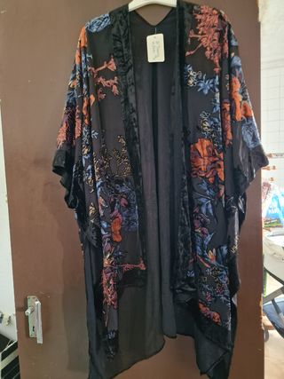 Kimono negro floral - Talla única
