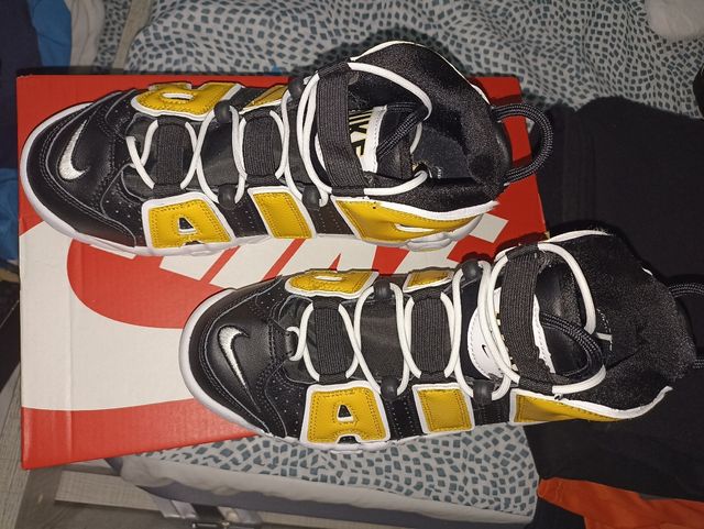 Nike Air More Uptempo 39 - Negras/Amarillas