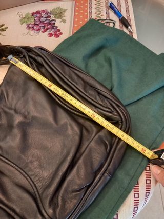 Blumarine - Borsa a spalla Hobo nera in pelle 