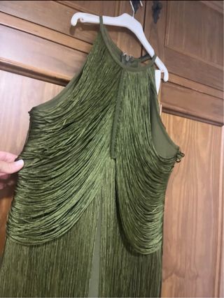 Vestido largo flecos verde oliva