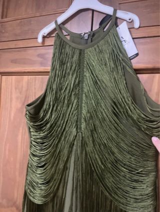 Vestido largo flecos verde oliva