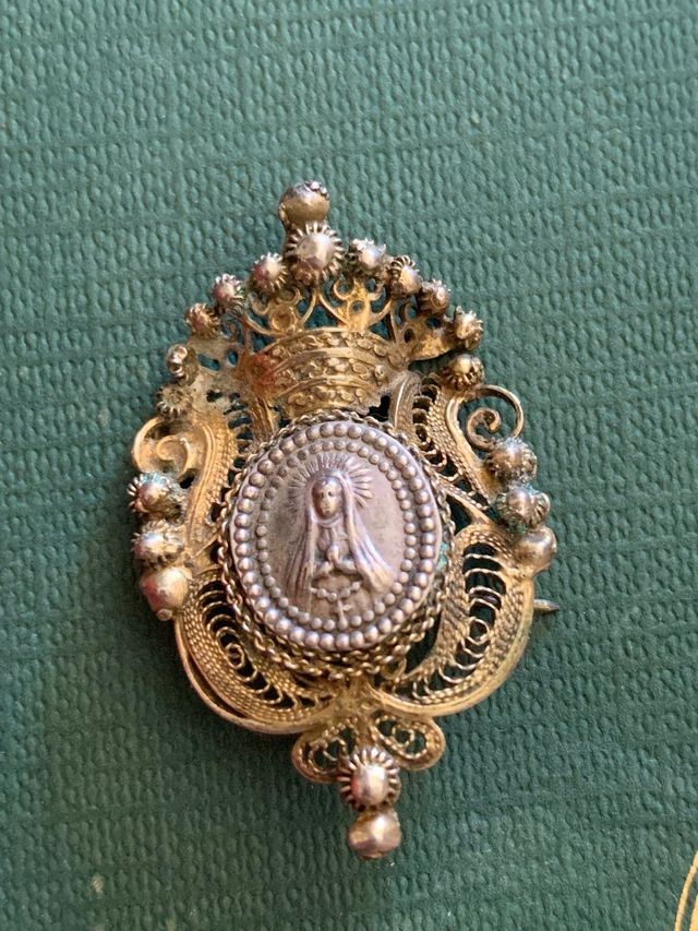 Broche filigrana plata antiguo