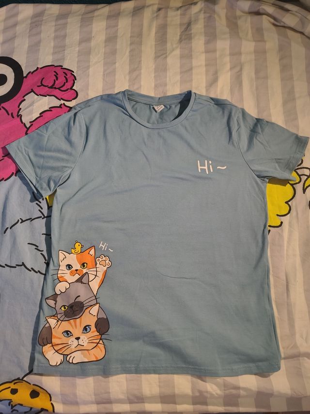 Camiseta gatos
