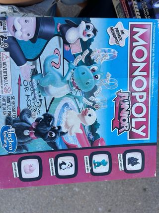 Juegos de mesa: Monopoly, Mastermind...
