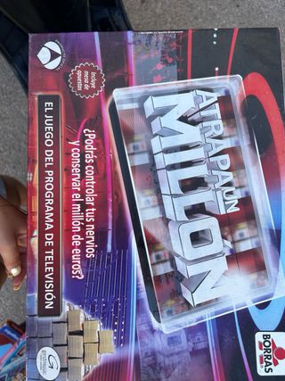 Juegos de mesa: Monopoly, Mastermind...