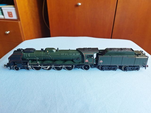 Locomotora vapor H0 Jouef 241 SNCF analógica CC