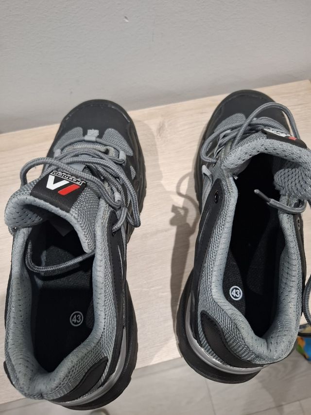 Zapatillas Bao Neng - Seguridad - Talla 43