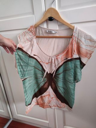 Camiseta mariposa, Talla S