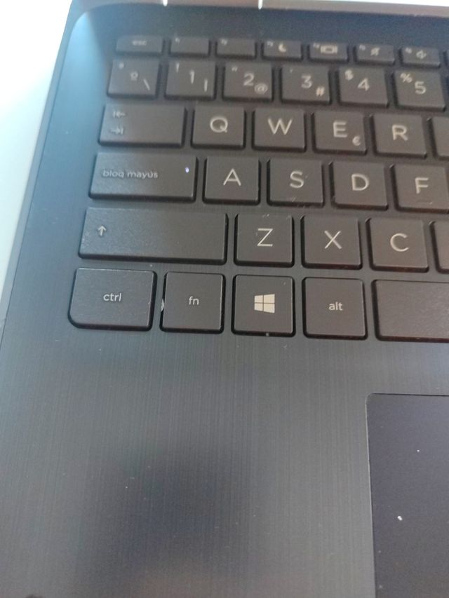 Portátil HP - Pantalla rota