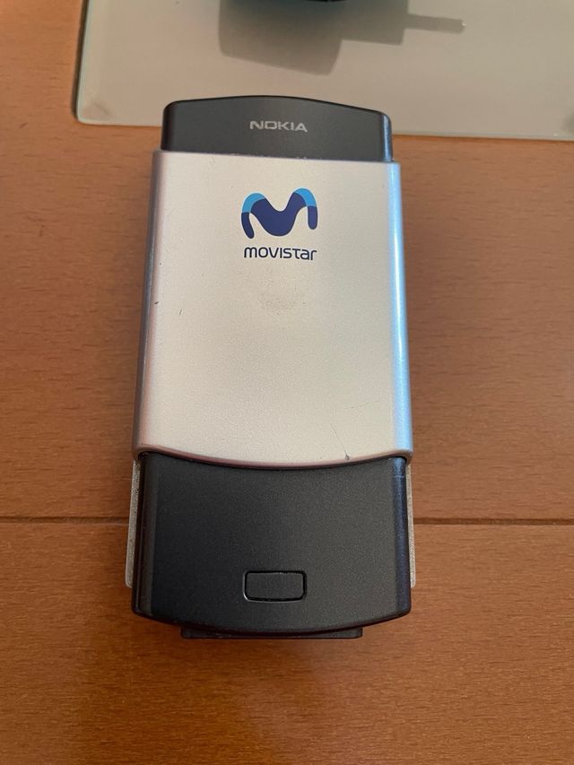 Teléfonos Nokia y LG antiguos