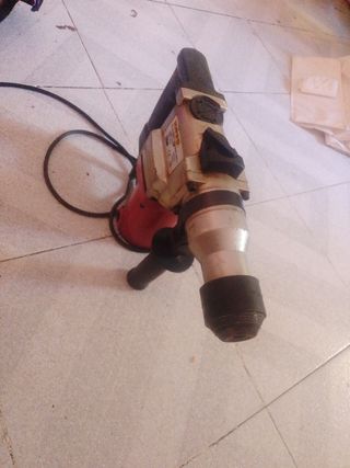 Martillo percutor Hippo