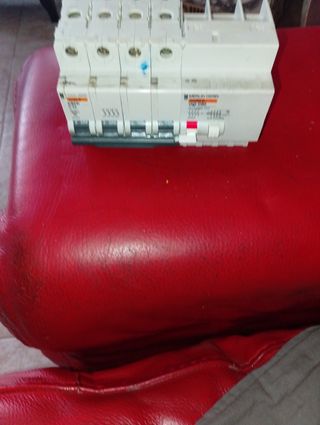 Interruttore Merlin Gerin Vigi C60 9 moduli