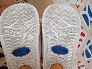 Zapatillas bebé nº 22 - Lote 4 pares