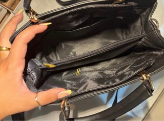 Bolso negro pequeño