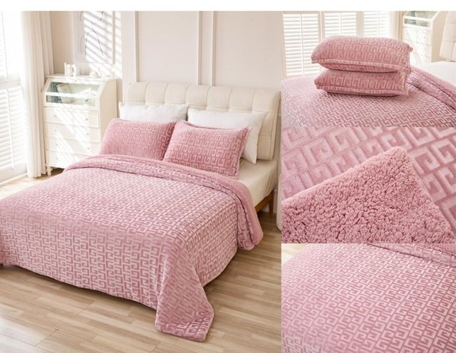 Edredom rosa | Ovelhas de luxo
