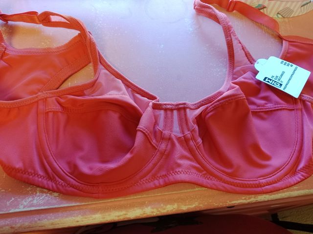 Sujetador DIM rojo 80B